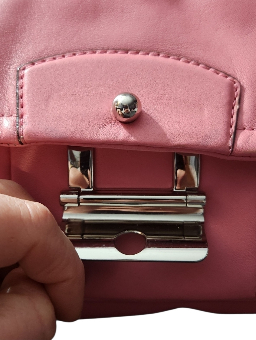 Coach Pink Leather Shoulder Bag Magnetic Fliplock Flap Hobo Purse - Picture 6 of 14